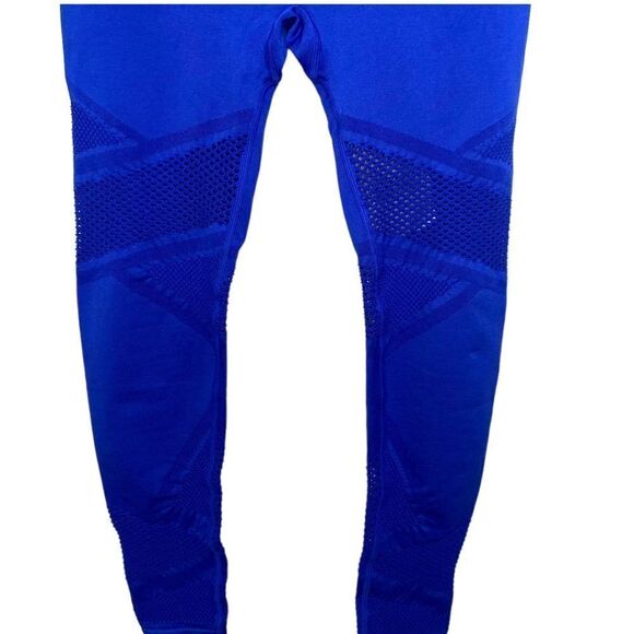 Fabletics Mosaic H.W. 7/8 Leggings - Picture 7 of 15